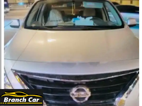 نيسان صني للبيع: نظيفة، جاهزة لرحلاتك اليومية...