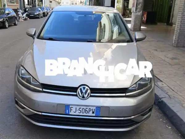 فرصة ذهبية: فولكس فاجن جولف 7.5 ديزل 2018 - المالك الأول |...