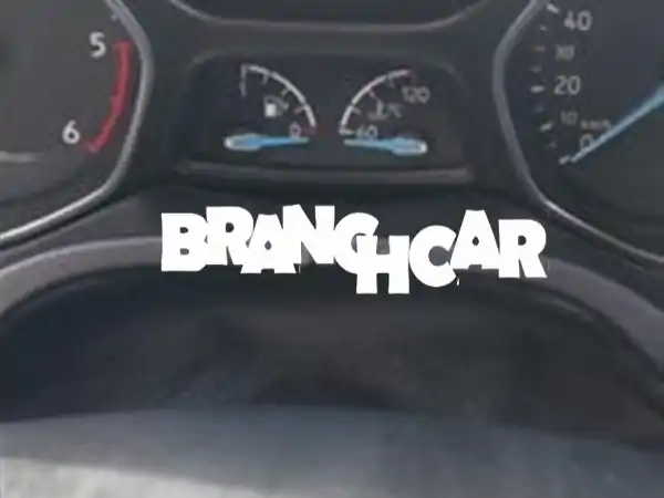 فورد فوكس 2018 بحالة المصنع | مالك أول وصيانة توكيل | 85 ألف كم فقط - فرصتك الذهبية!