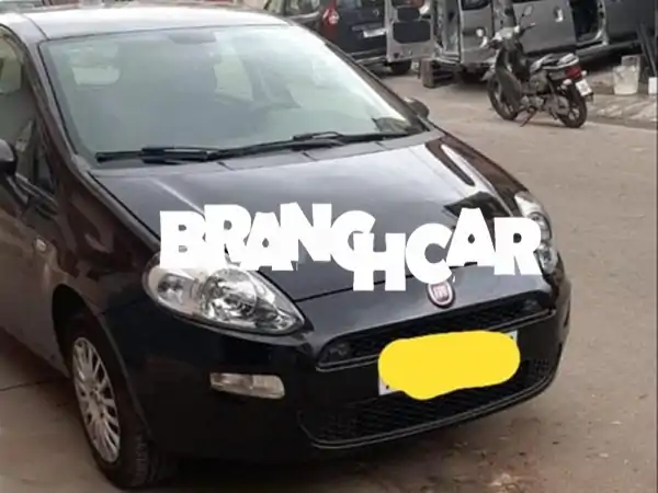 فيات جراند بونتو 2016 بالقنيطرة: سيارة عائلية...