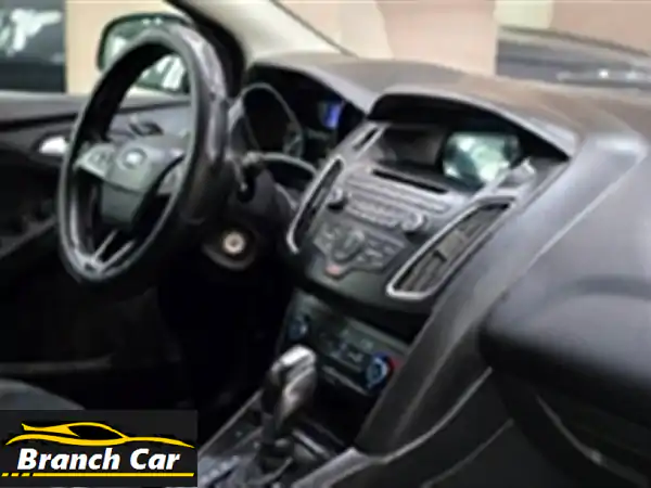 فورد فوكس للبيع: فابريكا بالكامل | قيادة...