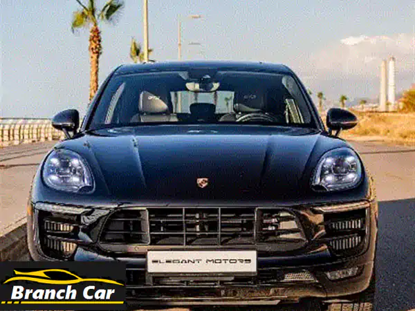فرصة استثنائية: بورش ماكان GTS 2017 أسود كندي |...