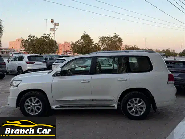 لاندكروزر 2016 لولوي 8 سلندر: قمة القوة والرفاهية...