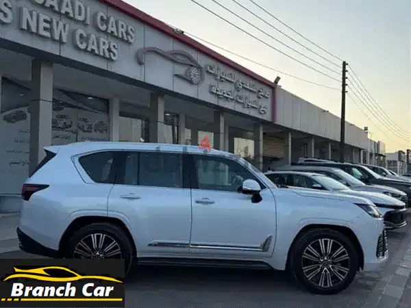 لكزس LX600 2025 الجديدة كلياً: قمة الفخامة البيضاء...
