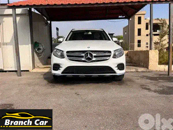 مرسيدس GLC300 2018 للبيع | أبيض لؤلؤي | كاملة المواصفات | نظيفة جداً - فرصتك للرفاهية