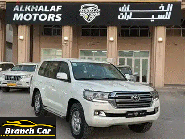 فرصة ذهبية! تويوتا لاندكروزر GXR 2020 ديزل 8 سلندر - وكالة عمان | نظافة تامة وبدون حوادث