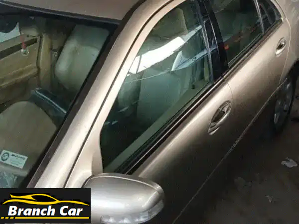 مرسيدس بنز C240 موديل 2002 للبيع: فخامة وأداء مثالي –...