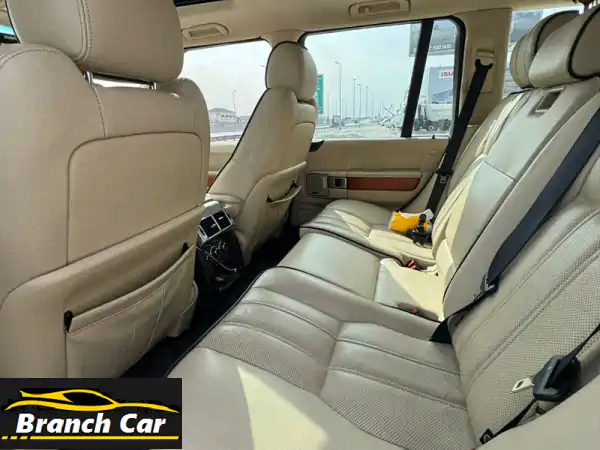 رينج روفر سوبرتشارجد 2008 (أبيض). المسافة المقطوعة: 213,350 كم. مواصفات كاملة تشمل عجلات سبائك، ...