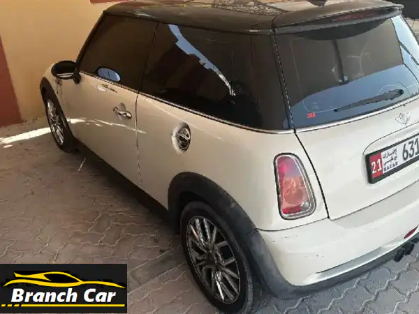 سيارة ميني كوبر بحالة ممتازة للبيع. ناقل حركة يدوي،...