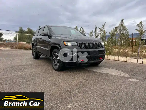 Jeep Grand Cherokee 2017, trailhauk, 4 WD, super clean, full option.