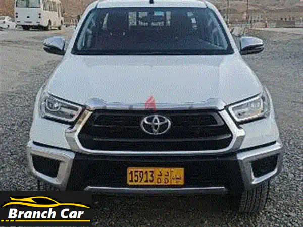 اقتنَ الآن: تويوتا هايلوكس 2024 ديزل 4x4 أوتوماتيك - نظافة فائقة وتمويل ميسر في مسقط!