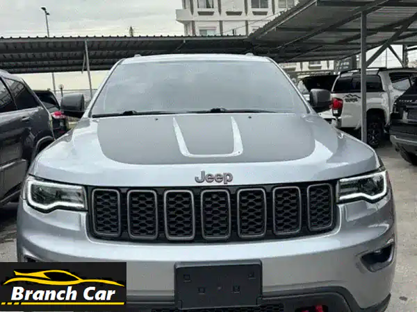 ملك الدفع الرباعي الفاخر! جيب جراند شيروكي تريلهوك...