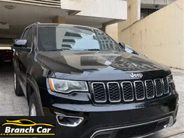 جيب جراند شيروكي 2015 ليمتد بلس بانوراما 4x4 - قمة الفخامة والنظافة!