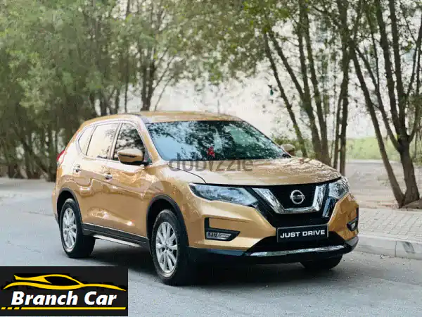 نيسان اكستريل 2020 ذهبية (2.5 لتر) للبيع - 44 ألف كم...