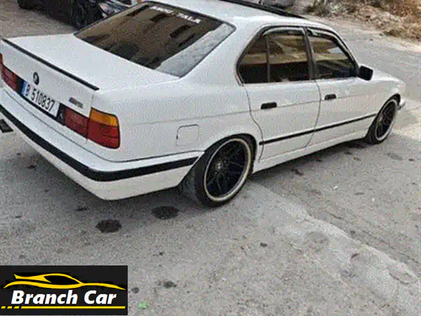 BMW E34 525i 1991 للبيع: كلاسيكية نبيتي بمحرك M50B25 مكفول سنة! السعديات