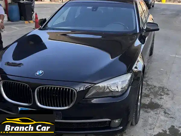 BMW 740i 2012 فابريكا بالكامل - قمة الفخامة والأداء...