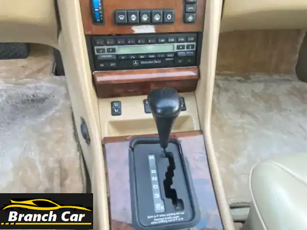 مرسيدس بنز أس كلاسيك 560،8 سلندر، 5.5 لتر، موديل 1990. السعر: 48,000 درهم. العداد: 161,000 ميل. ...