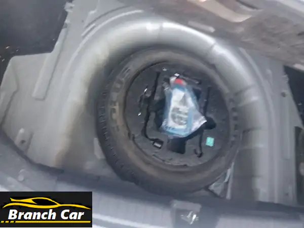 سيارة موديل 2011 بحالة جيدة، رخصة سارية لمدة 11...