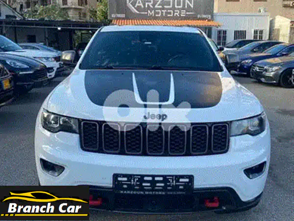 جيب جراند شيروكي 2018 ليمتد | بيضاء نظيفة جداً | صيانة كاملة وعنوان نظيف