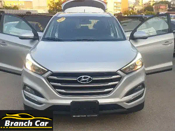 هيونداي توسان 2017 فضي 4WD فل كامل كالجديدة -...