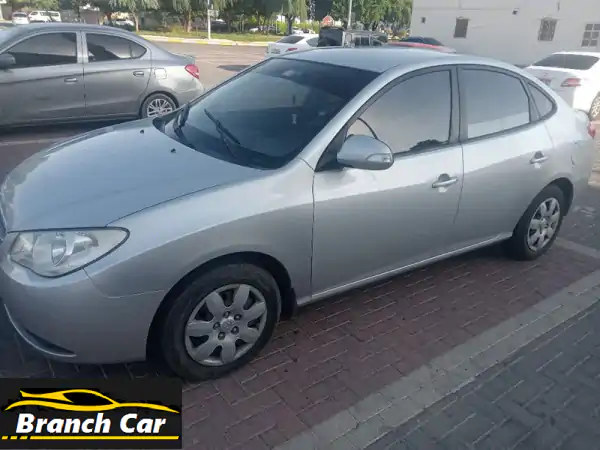 سيارة موديل 2011 بحالة جيدة، رخصة سارية لمدة 11 شهر، إطارات جديدة. بفضل الله، سيارة محترمة وجديرة ..