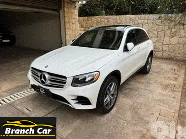 عرض العيد: مرسيدس GLC 300 2017 - 4MATIC، فل أوبشنز، مقاعد ريكارو، كارفاكس نظيف!