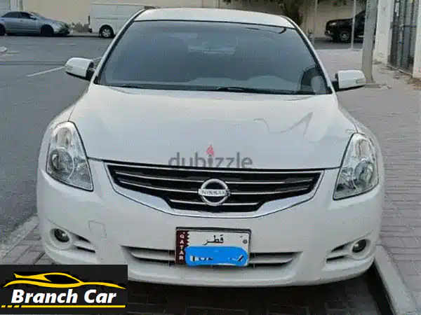 نيسان ألتيما 2012 بيضاء: جاهزة للانطلاق بحالة ممتازة...
