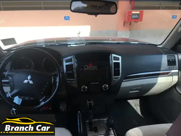 للبيع الفوري: ميتسوبيشي باجيرو 2015 رمادي 3.8 لتر - قوة وأمان، استمارة حتى 2026!
