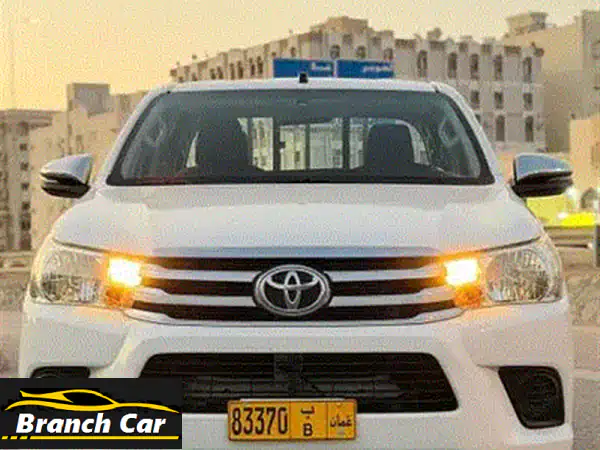 تويوتا هايلوكس 2024 بيك أب 4x4 | 50,000 كم | نظيفة بدون حوادث | للبيع في مسقط