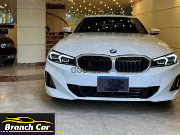 استثمر في الفخامة: BMW 320i M Sport 2026 وكيل | 1000 كم فقط | ضمان وصيانة مجانية 3 سنوات!