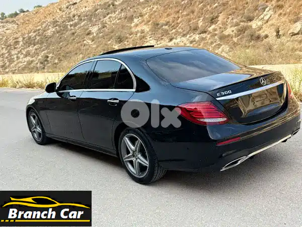 امتلك الأناقة المطلقة: مرسيدس E-Class 2017 سوداء فخمة...