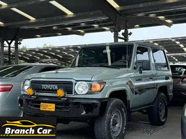 لاندكروزر 2015 GX V6 للبيع | تويوتا الأسطورية (أبيض) | اعتمادية لا تضاهى