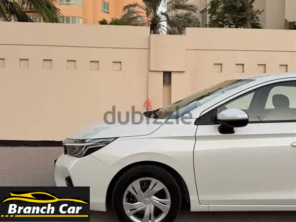 فرصة لا تعوض! هوندا سيتي 2025 بيضاء للبيع في البحرين | وكالة، ضمان الوكيل، 9000 كم فقط | سعر مغرٍ!