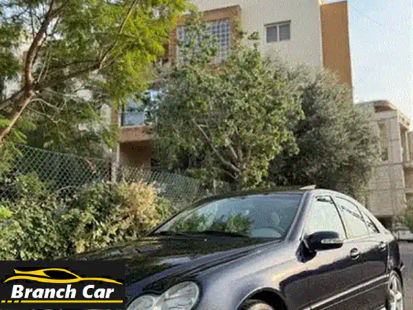 BMW E60 2004 سوداء (محرك وفتيس جديدان): فخامة ألمانية متجددة بروح رياضية M!