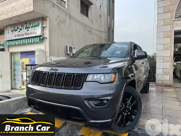 جيب جراند شيروكي ألتيتيود 2018 | 50 ألف ميل فقط |...