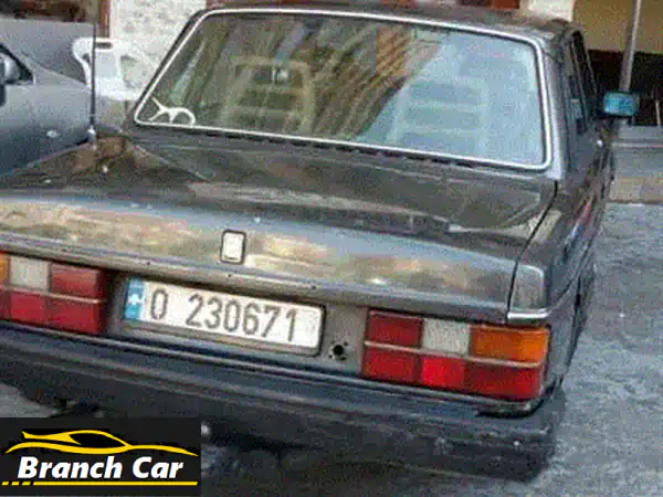 فولفو 240 الكلاسيكية - قطعة فنية متحركة من عام 1983! (أوتوماتيك)