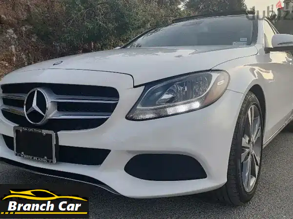 مرسيدس C300 موديل 2016 - بحالة ممتازة! (قليلة الكيلومترات)