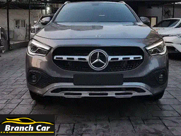 مرسيدس GLA 250 4MATIC 2020 - كالجديدة! (44,000 كم فقط، مالك واحد)