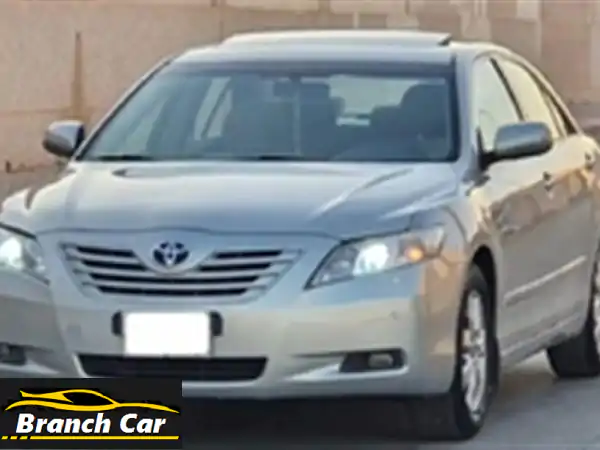 تويوتا كامري مستعملة للبيع بجدة - فرصة لا تُفوّت!