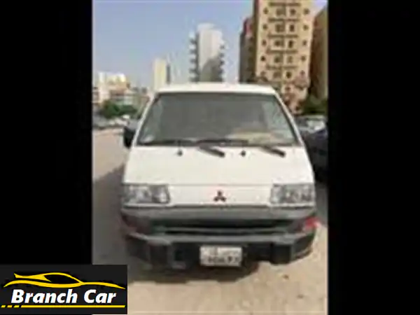 ميتسوبيشي فان 2013 بحالة ممتازة - فرصة رائعة في الكويت!