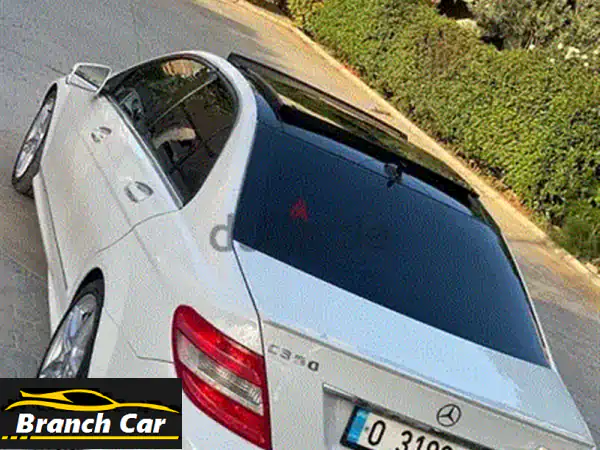 مرسيدس بنز C-Class 2011 بحالة ممتازة - كأنها جديدة! (4MATIC، بانوراما)