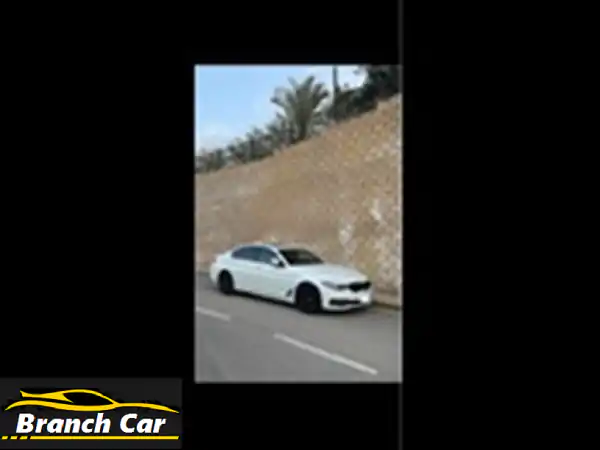 بي ام دبليو 520 Luxury Line 2018 - أعلى فئة (ماتور 2000 سي سي)...