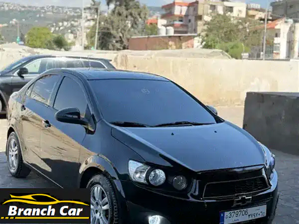 شيفروليه سونيك 2013 بحالة ممتازة - كالجديدة! (أسود)