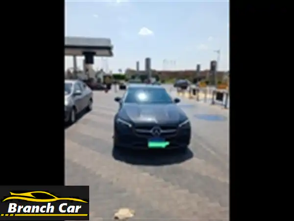مرسيدس C180 موديل مميز للبيع في الزقازيق - فرصة لا تُفوّت!