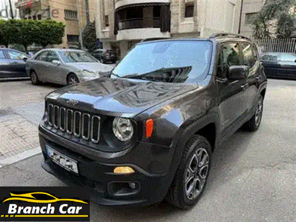 جيب رينيجيد تريل هوك 2017 - 4x4 قوية، تجهيزات كاملة، وسعر لا يُفوّت!