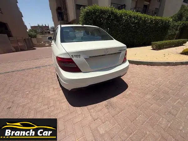 مرسيدس بنز C180 موديل 2012 - فرصة ذهبية!  سرعة البيع...