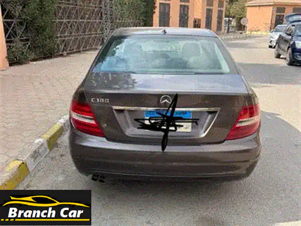 مرسيدس بنز C180 موديل 2012 - فرصة ذهبية!  سرعة البيع لدواعي السفر