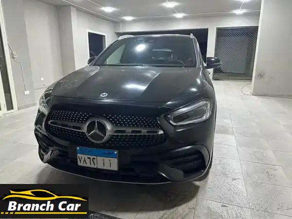 مرسيدس GLA 200 موديل 2023 - كالجديدة! أسود/أحمر - فرصة...