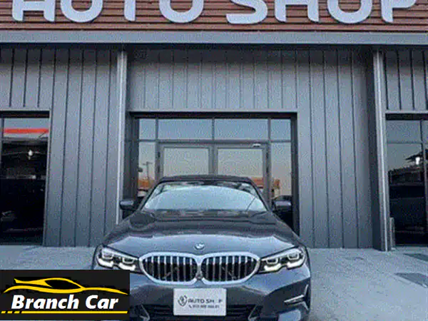 BMW 320i 2020 -  فخامة ألمانية بانتظارك! (89,000 كم فقط!)