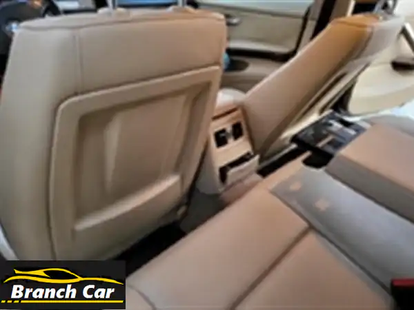 بي إم دبليو 320i 2009 (I-Drive) - حالة ممتازة! مالك أول من الصفر